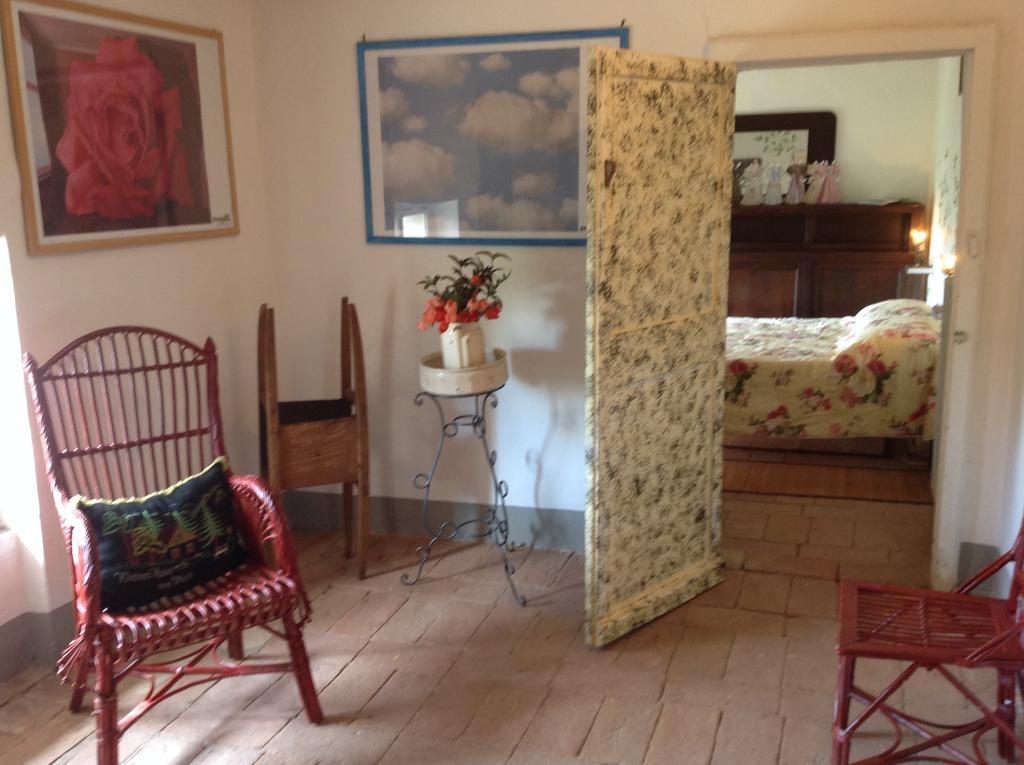 Villa Il Broglino Todi Zimmer foto